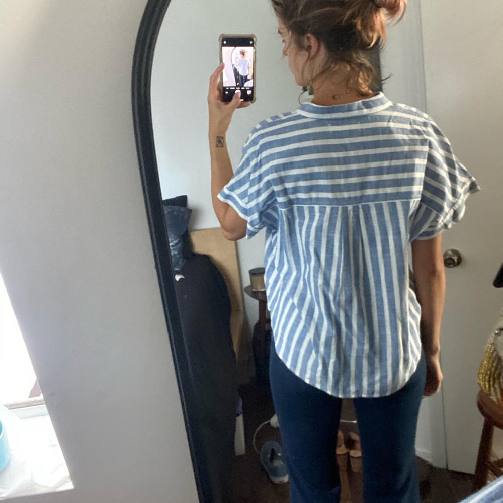 Madewell button down - Picture 3 of 5